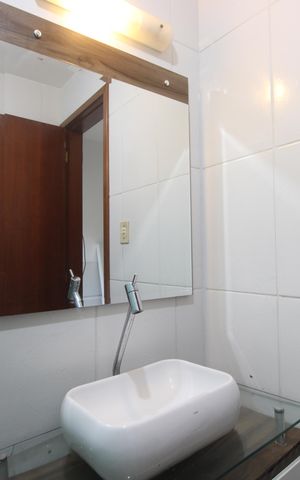 Casa de condomínio à venda com 90m², 3 quartos e 1 vagaBanheiro da suíte