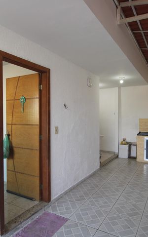 Casa de condomínio à venda com 90m², 3 quartos e 1 vagaÁrea externa