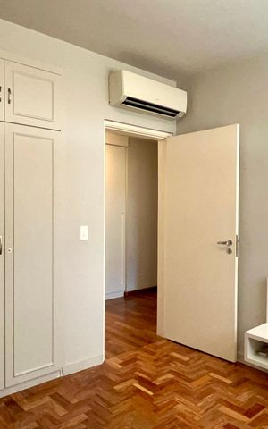 Apartamento à venda com 137m², 3 quartos e 1 vaga Apartamento à venda com 137m², 3 quartos e 1 vagaQuarto 2