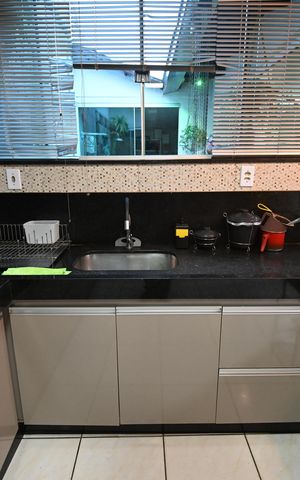 Casa à venda com 187m², 3 quartos e 3 vagas