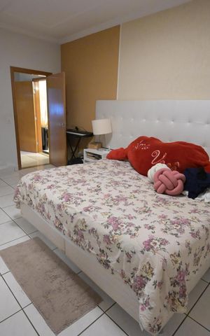 Casa à venda com 187m², 3 quartos e 3 vagas