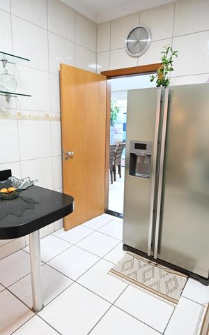 Casa à venda com 187m², 3 quartos e 3 vagas