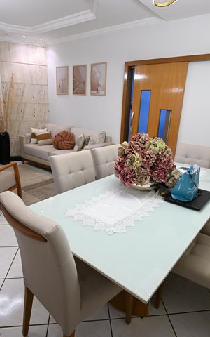Casa à venda com 187m², 3 quartos e 3 vagas