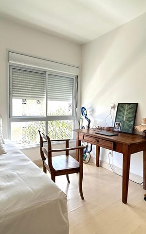 Apartamento para alugar com 196m², 3 quartos e 2 vagas Apartamento para alugar com 196m², 3 quartos e 2 vagasQuarto