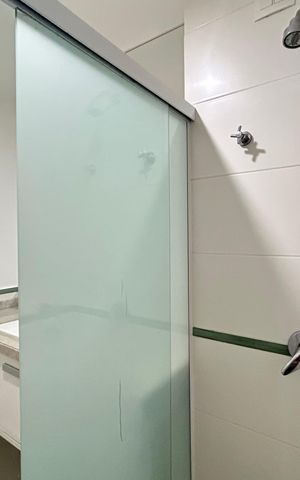 Apartamento para alugar com 196m², 3 quartos e 2 vagas Apartamento para alugar com 196m², 3 quartos e 2 vagasBanheiro Social