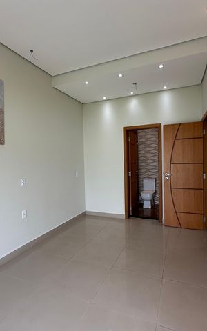 Casa de condomínio para alugar com 262m², 4 quartos e 4 vagas Casa de condomínio para alugar com 262m², 4 quartos e 4 vagasSuíte 2