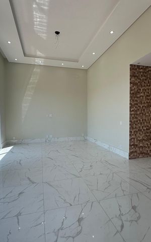 Casa de condomínio para alugar com 262m², 4 quartos e 4 vagas Casa de condomínio para alugar com 262m², 4 quartos e 4 vagasSala