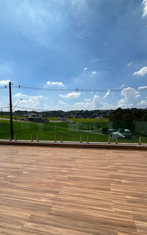 Casa de condomínio para alugar com 262m², 4 quartos e 4 vagas Casa de condomínio para alugar com 262m², 4 quartos e 4 vagasVaranda