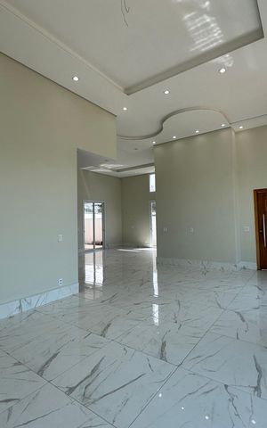 Casa de condomínio para alugar com 262m², 4 quartos e 4 vagas Casa de condomínio para alugar com 262m², 4 quartos e 4 vagasSala