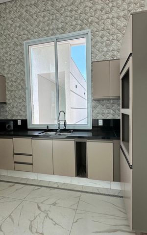 Casa de condomínio para alugar com 262m², 4 quartos e 4 vagas Casa de condomínio para alugar com 262m², 4 quartos e 4 vagasCozinha