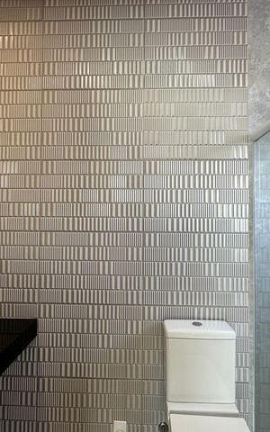 Casa de condomínio para alugar com 262m², 4 quartos e 4 vagas Casa de condomínio para alugar com 262m², 4 quartos e 4 vagasBanheiro da Suíte 1