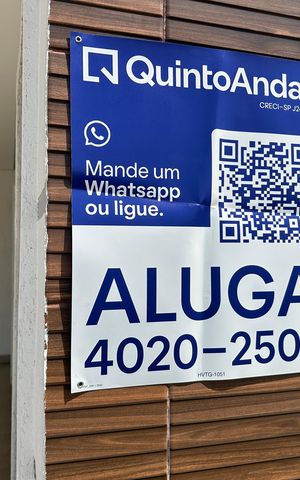 Casa de condomínio para alugar com 262m², 4 quartos e 4 vagas Casa de condomínio para alugar com 262m², 4 quartos e 4 vagasFachada
