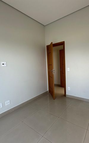 Casa de condomínio para alugar com 262m², 4 quartos e 4 vagas Casa de condomínio para alugar com 262m², 4 quartos e 4 vagasQuarto 1