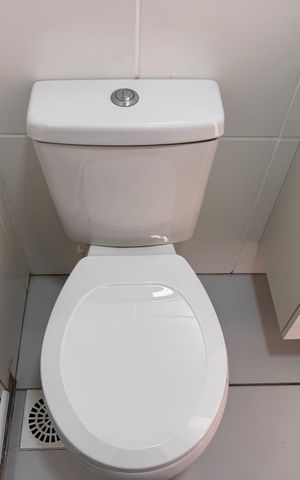 Casa de condomínio à venda com 65m², 2 quartos e 1 vaga Casa de condomínio à venda com 65m², 2 quartos e 1 vagaBanheiro Social