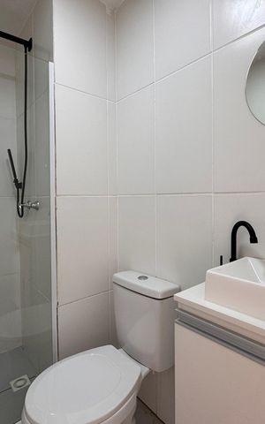 Casa de condomínio à venda com 65m², 2 quartos e 1 vaga Casa de condomínio à venda com 65m², 2 quartos e 1 vagaBanheiro Social
