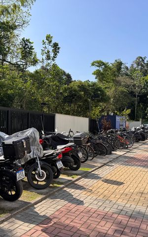 Casa de condomínio à venda com 65m², 2 quartos e 1 vaga Casa de condomínio à venda com 65m², 2 quartos e 1 vagaÁrea comum