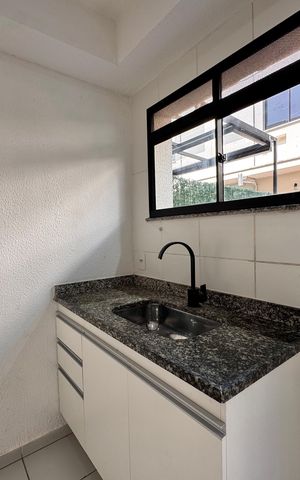 Casa de condomínio à venda com 65m², 2 quartos e 1 vaga Casa de condomínio à venda com 65m², 2 quartos e 1 vagaCozinha