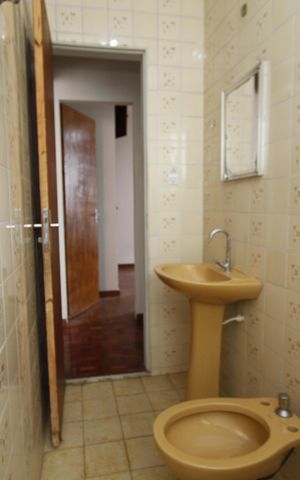 Apartamento à venda com 57m², 2 quartos e 1 vagaBanheiro Social