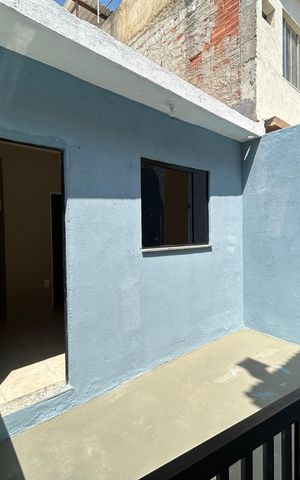 Casa para alugar com 38m², 1 quarto e sem vagaFachada