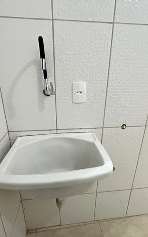 Casa para alugar com 38m², 1 quarto e sem vagaÁrea de Serviço