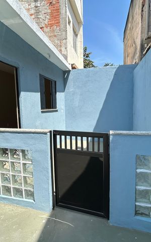 Casa para alugar com 38m², 1 quarto e sem vagaFachada