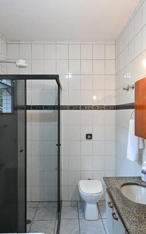 Casa para alugar com 260m², 3 quartos e 2 vagasBanheiro Suíte 