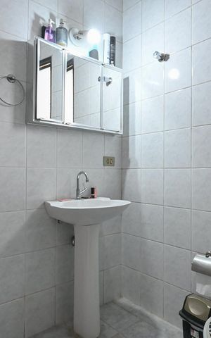 Casa para alugar com 260m², 3 quartos e 2 vagasBanheiro