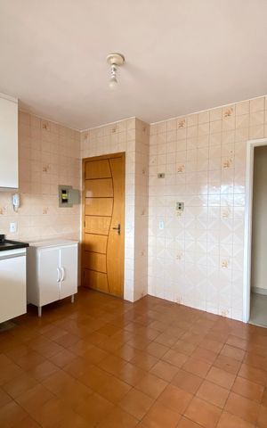 Apartamento à venda com 80m², 2 quartos e 1 vaga