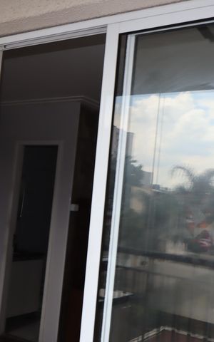 Apartamento para alugar com 63m², 2 quartos e 1 vagaVaranda
