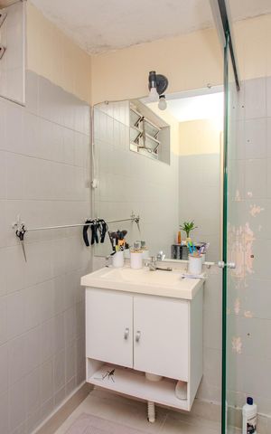 Apartamento à venda com 109m², 4 quartos e 1 vaga Apartamento à venda com 109m², 4 quartos e 1 vagaBanheiro da Suíte 1