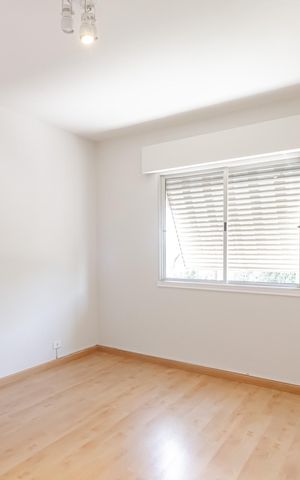 Apartamento para alugar com 90m², 2 quartos e sem vagaQuarto