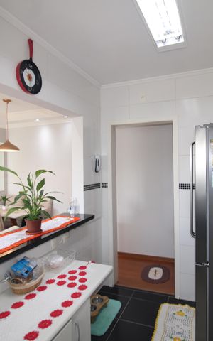 Apartamento à venda com 53m², 2 quartos e 2 vagasCozinha / Área de Serviço