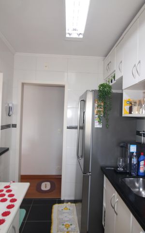 Apartamento à venda com 53m², 2 quartos e 2 vagasCozinha / Área de Serviço