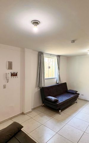 Apartamento para alugar com 86m², 2 quartos e sem vaga