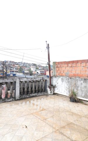Casa à venda com 125m², 3 quartos e 2 vagasVaranda