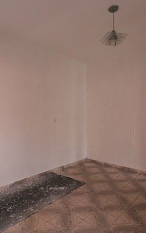 Casa à venda com 125m², 3 quartos e 2 vagasSala