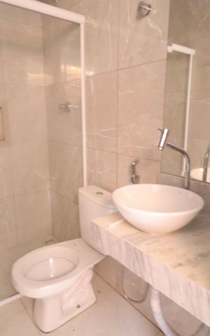 Casa à venda com 125m², 3 quartos e 2 vagasBanheiro