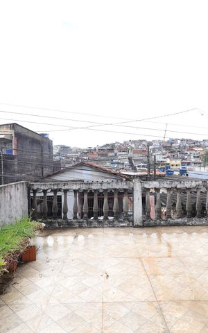 Casa à venda com 125m², 3 quartos e 2 vagasVaranda