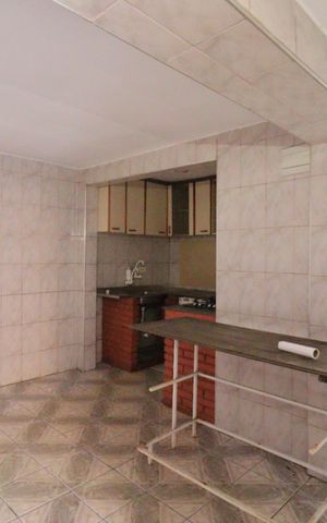 Casa à venda com 125m², 3 quartos e 2 vagasCozinha