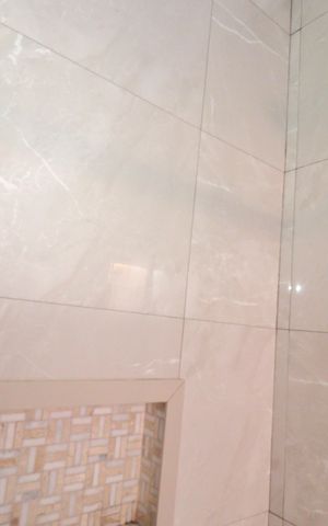 Casa à venda com 125m², 3 quartos e 2 vagasBanheiro