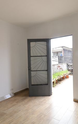 Casa à venda com 125m², 3 quartos e 2 vagasQuarto 2