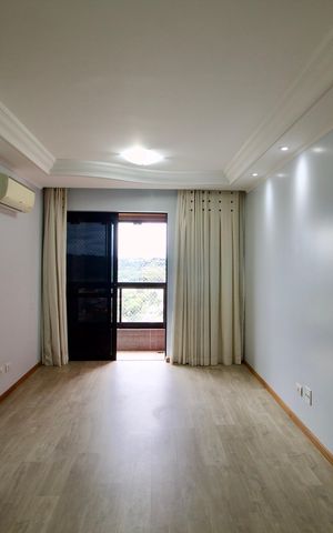 Apartamento para alugar com 147m², 3 quartos e 1 vaga Apartamento para alugar com 147m², 3 quartos e 1 vagaSala