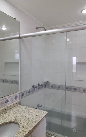 Apartamento para alugar com 147m², 3 quartos e 1 vaga Apartamento para alugar com 147m², 3 quartos e 1 vagaBanheiro - Suíte