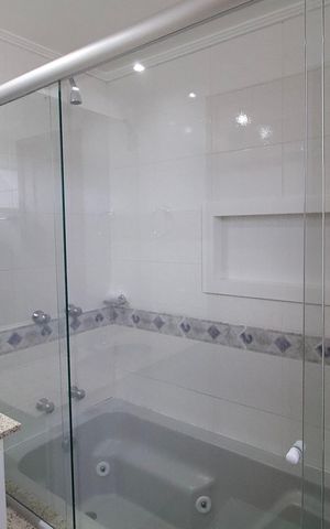 Apartamento para alugar com 147m², 3 quartos e 1 vaga Apartamento para alugar com 147m², 3 quartos e 1 vagaBanheiro - Suíte