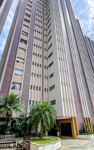Apartamento para alugar com 132m², 3 quartos e 1 vagaÁrea comum