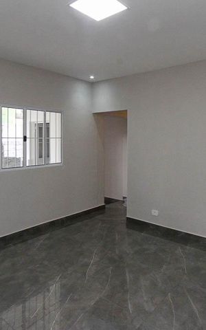 Casa para alugar com 85m², 2 quartos e 4 vagas