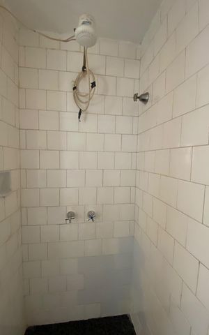 Apartamento para alugar com 20m², 1 quarto e sem vaga Apartamento para alugar com 20m², 1 quarto e sem vagaBanheiro