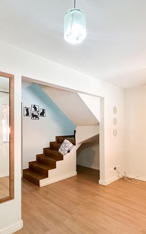 Casa de condomínio para alugar com 112m², 3 quartos e 2 vagas Casa de condomínio para alugar com 112m², 3 quartos e 2 vagasSala