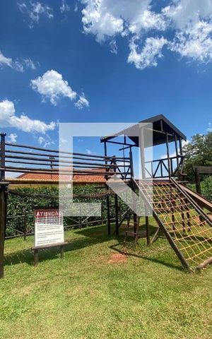 Casa de condomínio para alugar com 112m², 3 quartos e 2 vagas Casa de condomínio para alugar com 112m², 3 quartos e 2 vagasÁrea comum - Playground