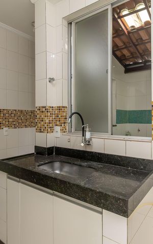 Casa de condomínio à venda com 87m², 2 quartos e 2 vagas Casa de condomínio à venda com 87m², 2 quartos e 2 vagasCozinha
